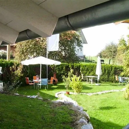 Haus Leo